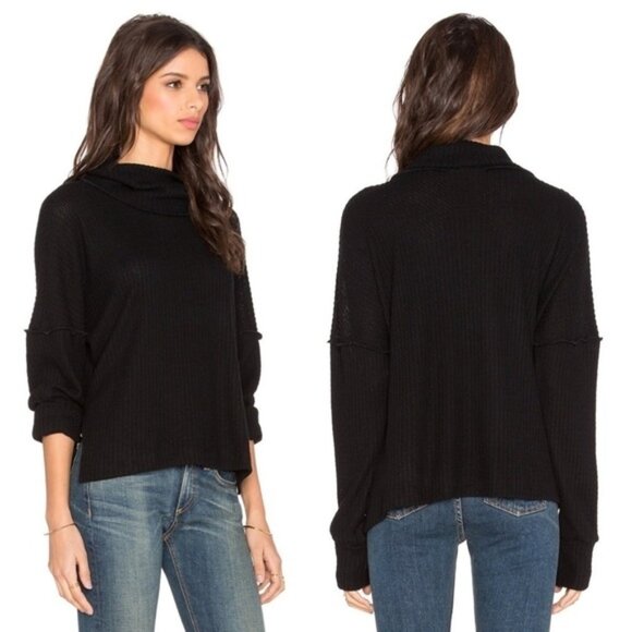 Revolve LNA Oversized Turtleneck Sweater Waffle Knit Slit Mock neck Black XS - Picture 1 of 16